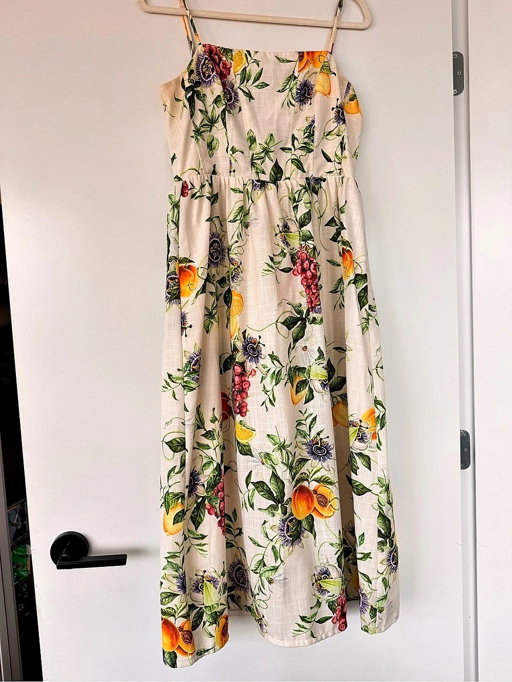 H&Medium Strappy Midi Dress Floral White & Multi Medium